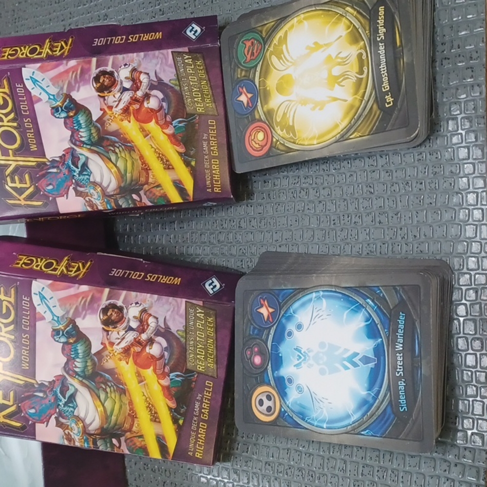 Keyforge world's collide starter pack - Picture 4 of 8